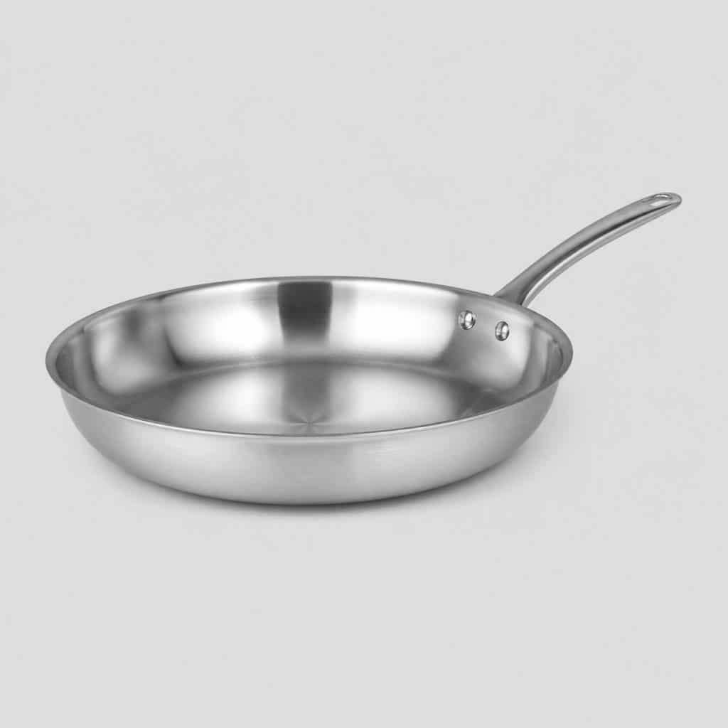 Poêle inox finition brillante 34 cm, vue d'ensemble